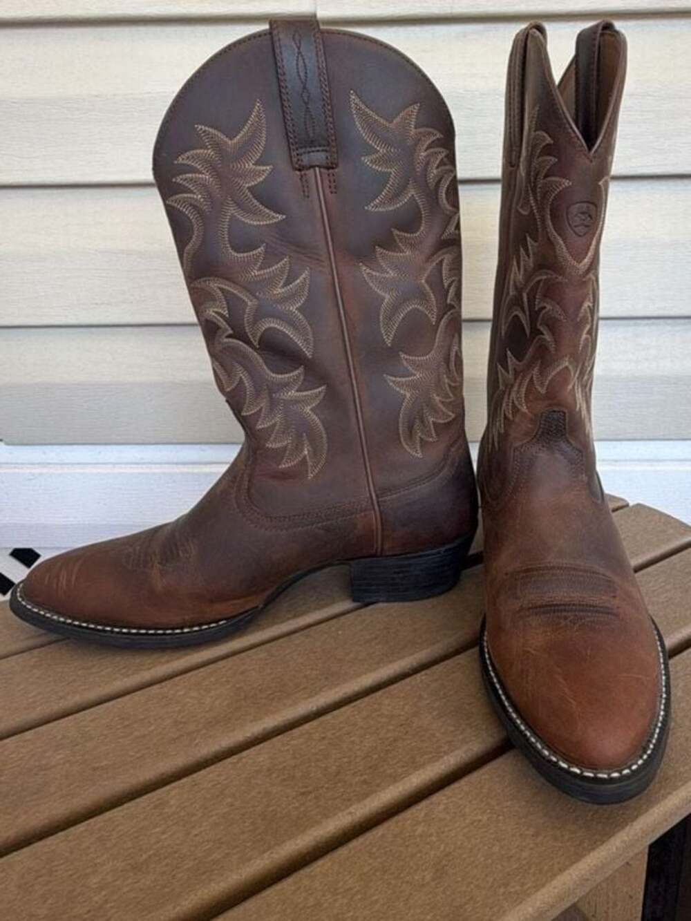 Ariat Heritage R Toe Western Cowboy Boots Distressed Brown Leather